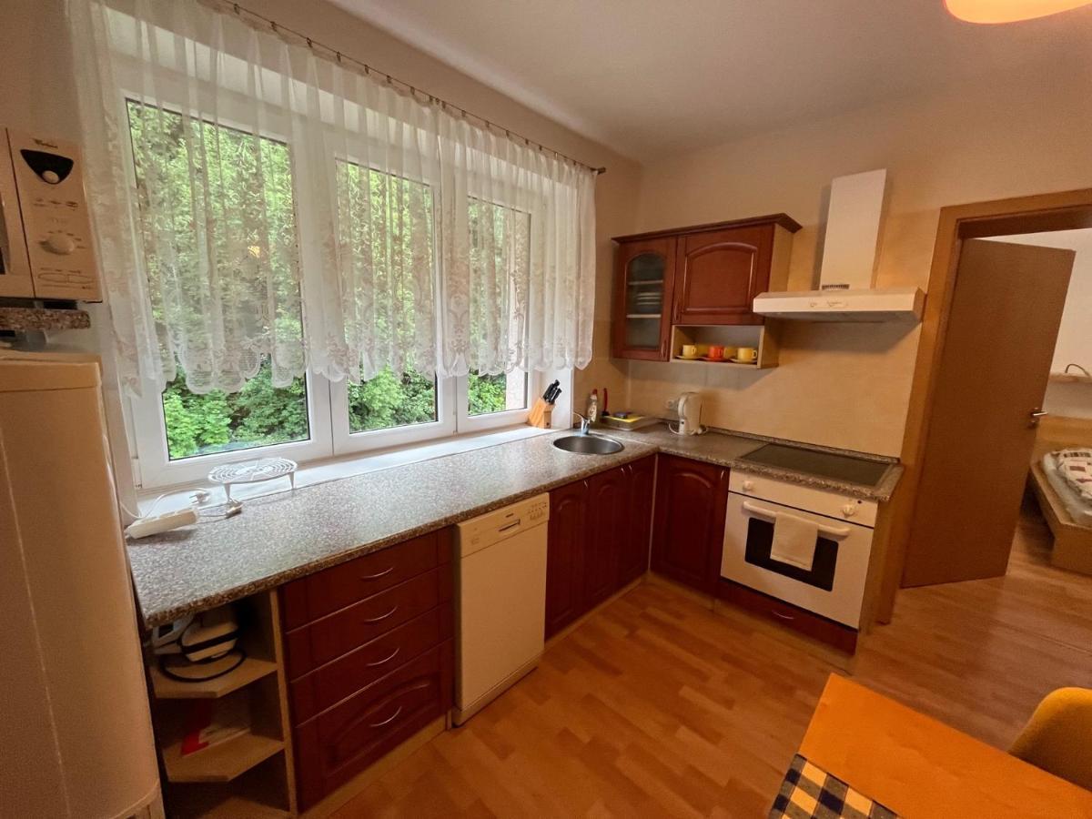 Apartman Kinali Horni Lipova Екстериор снимка